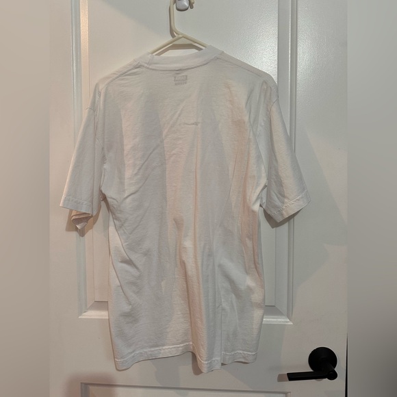 Red Wings Sana white men’s t-shirt. Size Meduim - Picture 3 of 3